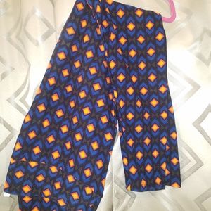 Lularoe tall and curvy leggings